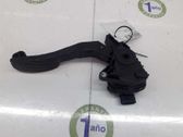 Accelerator throttle pedal