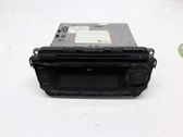 Radio / CD-Player / DVD-Player / Navigation