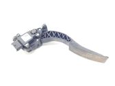 Accelerator throttle pedal