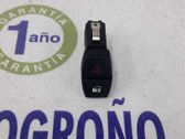 Botón interruptor de luz de peligro