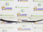 Brazo del limpiaparabrisas delantero