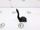 Accelerator throttle pedal