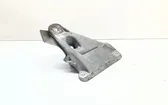 Engine mounting bracket