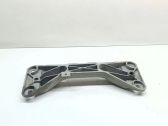 Gearbox mounting bracket