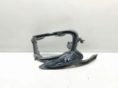 Fog light bracket