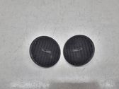 Pince de fixation pour tapis de sol