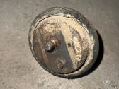 Engine mount bracket