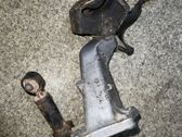 Engine mounting bracket