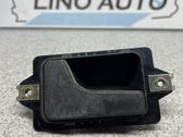 Poignée inférieure de porte avant