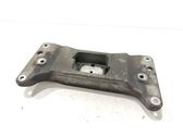 Gearbox mounting bracket