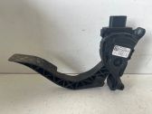 Accelerator throttle pedal
