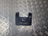 Head unit multimedia control