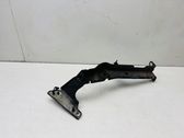 Fender mounting bracket