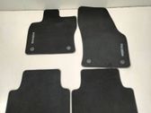 Car floor mat set