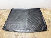 Rubber trunk/boot mat liner