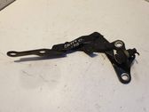 Engine bonnet/hood hinges