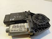 Motor del regulador de la ventanilla de la puerta delantera