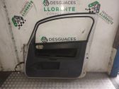 Revestimiento de puerta delantera