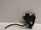 Accelerator throttle pedal