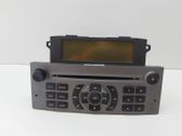Radio / CD-Player / DVD-Player / Navigation