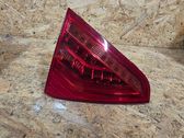Tailgate rear/tail lights