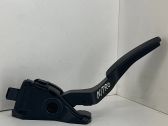 Accelerator throttle pedal