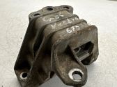Engine mount bracket