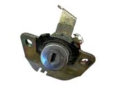 Tailgate exterior lock