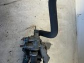 Engine mounting bracket