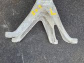 Engine mounting bracket