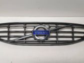 Front bumper upper radiator grill