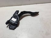 Accelerator throttle pedal