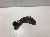 Tuyau de liquide de refroidissement moteur