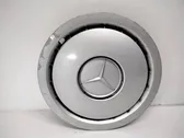 R14 wheel hub/cap/trim