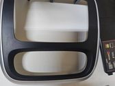 Radio/GPS head unit trim