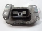 Engine mount vacuum valve