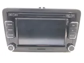 Radio/CD/DVD/GPS-pääyksikkö