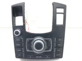 Radio / CD-Player / DVD-Player / Navigation