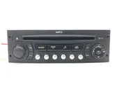 Panel / Radioodtwarzacz CD/DVD/GPS