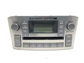 Panel / Radioodtwarzacz CD/DVD/GPS