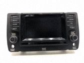 Radio / CD-Player / DVD-Player / Navigation