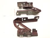 Engine bonnet/hood hinges
