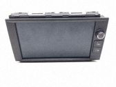 Radio / CD-Player / DVD-Player / Navigation