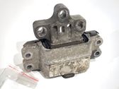 Engine mount vacuum valve