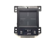Radio/CD/DVD/GPS head unit