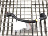 Tuyau de liquide de refroidissement moteur