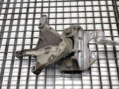 Engine mount vacuum valve