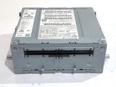 Radio / CD-Player / DVD-Player / Navigation