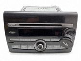 Radio / CD-Player / DVD-Player / Navigation