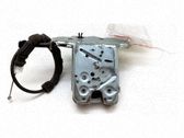 Tailgate exterior lock